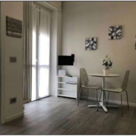 Lolo Apartment Milano Eksteriør billede